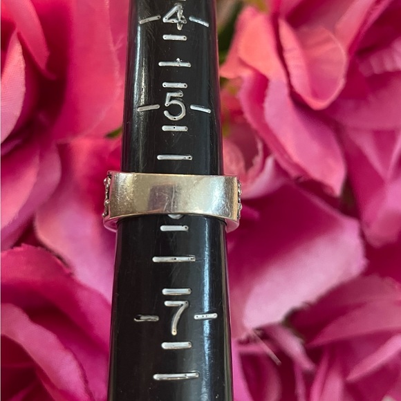 Silpada ‘Uptown’ Cubic Zirconia Sterling Ring R0981 - Picture 6 of 11